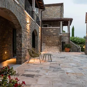  Bed & Breakfast L'abbraccio Della Quercia - Croatia